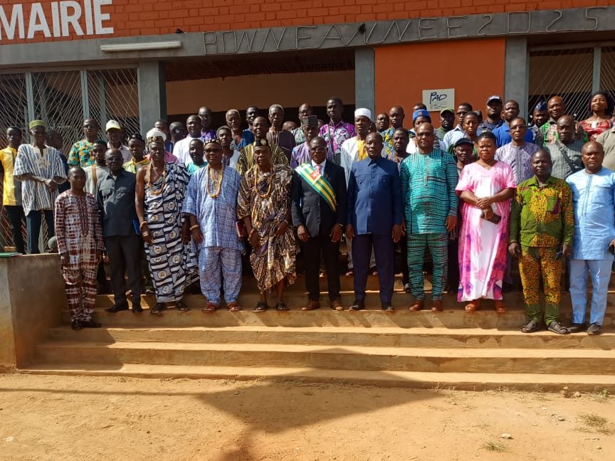 4 ème Session ordinaire de la commune Akebou 1